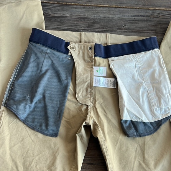 J.CREW   SIZE W 32 L 34  COLOR  CREM - Picture 10 of 10